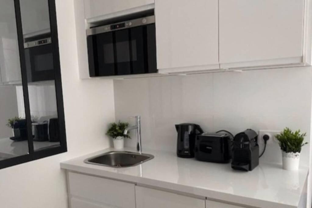 Stylist And Cosy Appartement In Montparnasse Paris Exterior photo